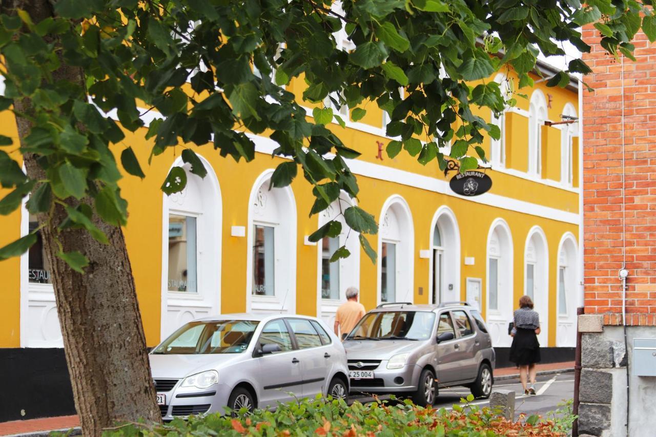 Kanns Hotel Åkirkeby Exteriér fotografie